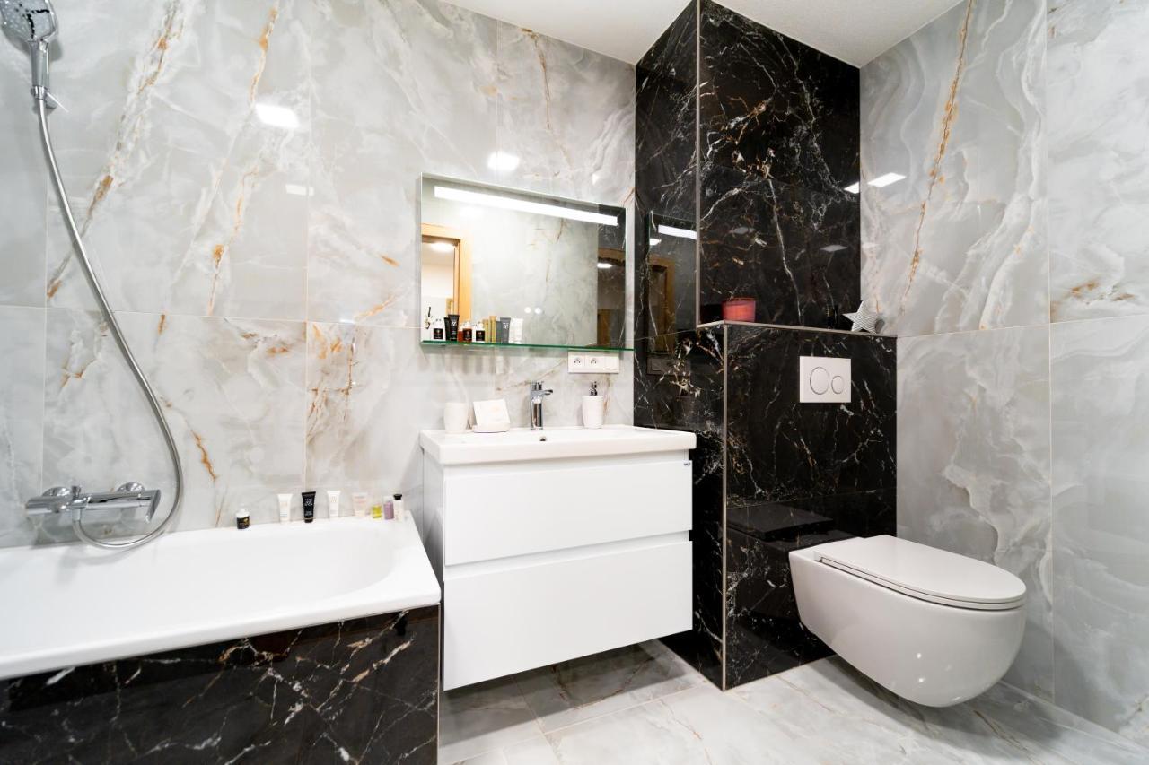 Apartman Discreet Kysucke Nove Mesto Екстер'єр фото